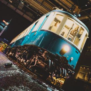 Une automotrice AM 35 de la SNCB à Train World.